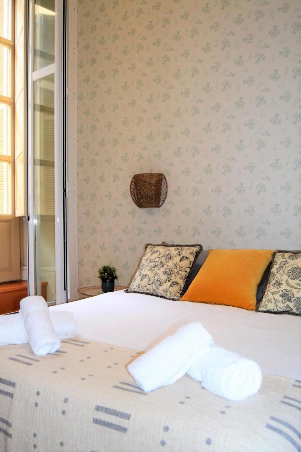 Coqueto Apartamento Junto A La Catedral De Malaga. Lägenhet Exteriör bild